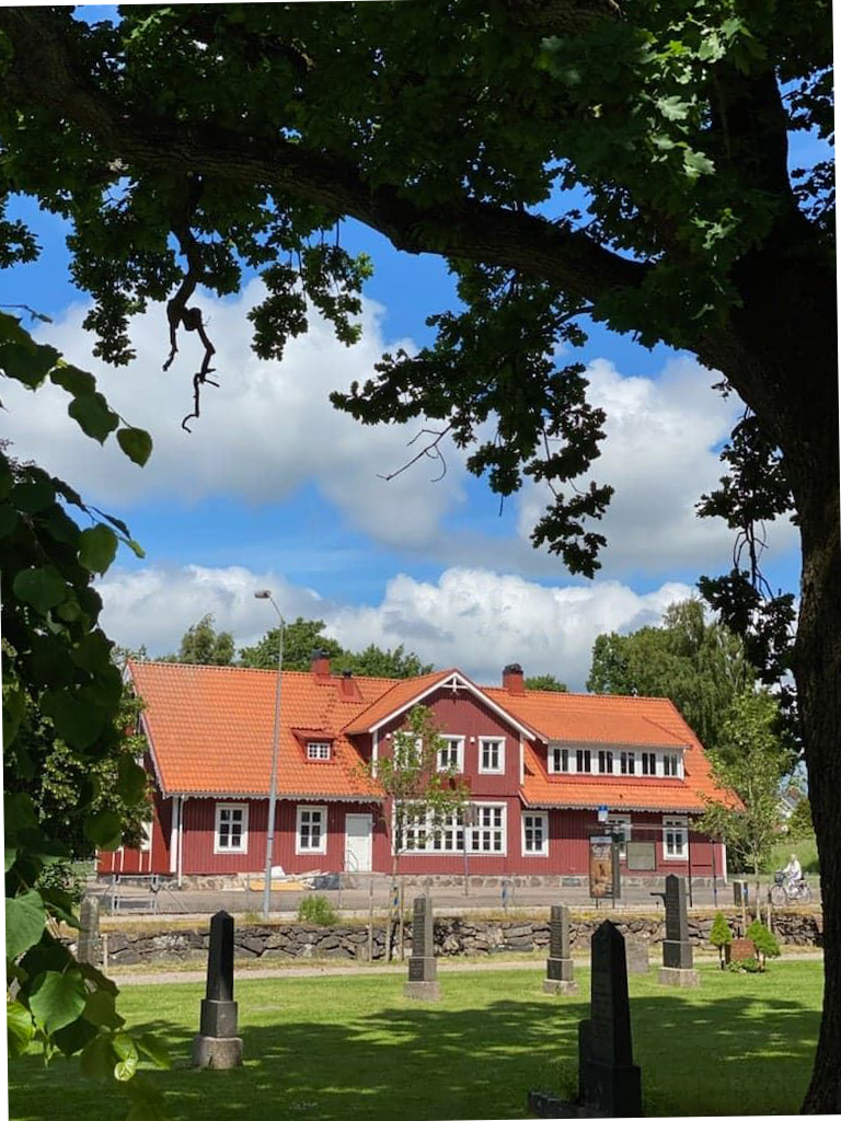 I gamla Snöstorps gården huserar nu ett bageri & café, Inez & Greta